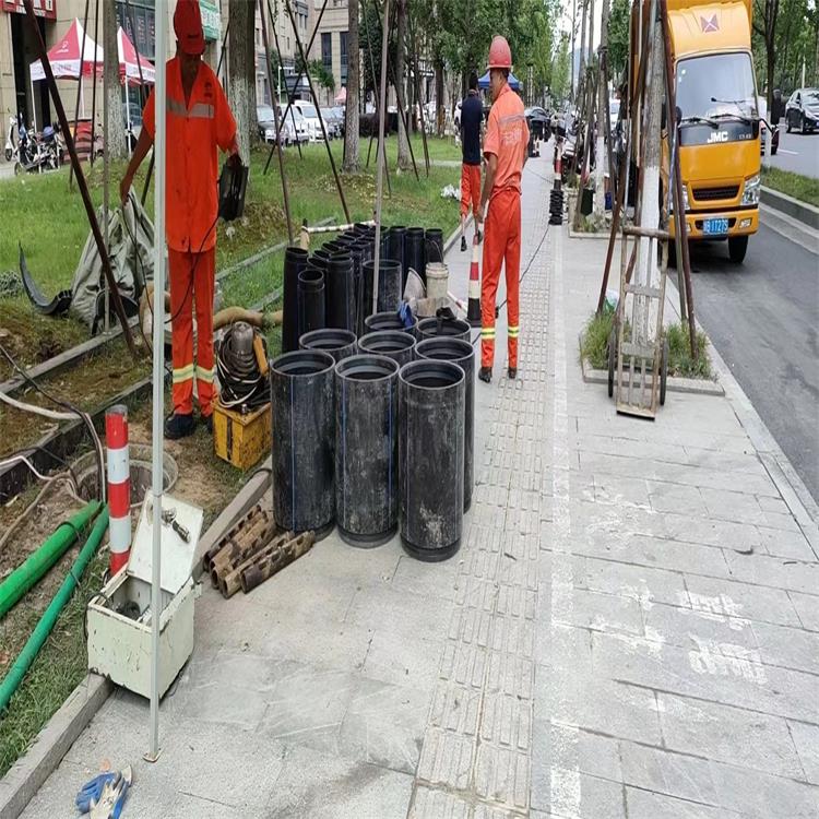 玉龙管道短管置换修复